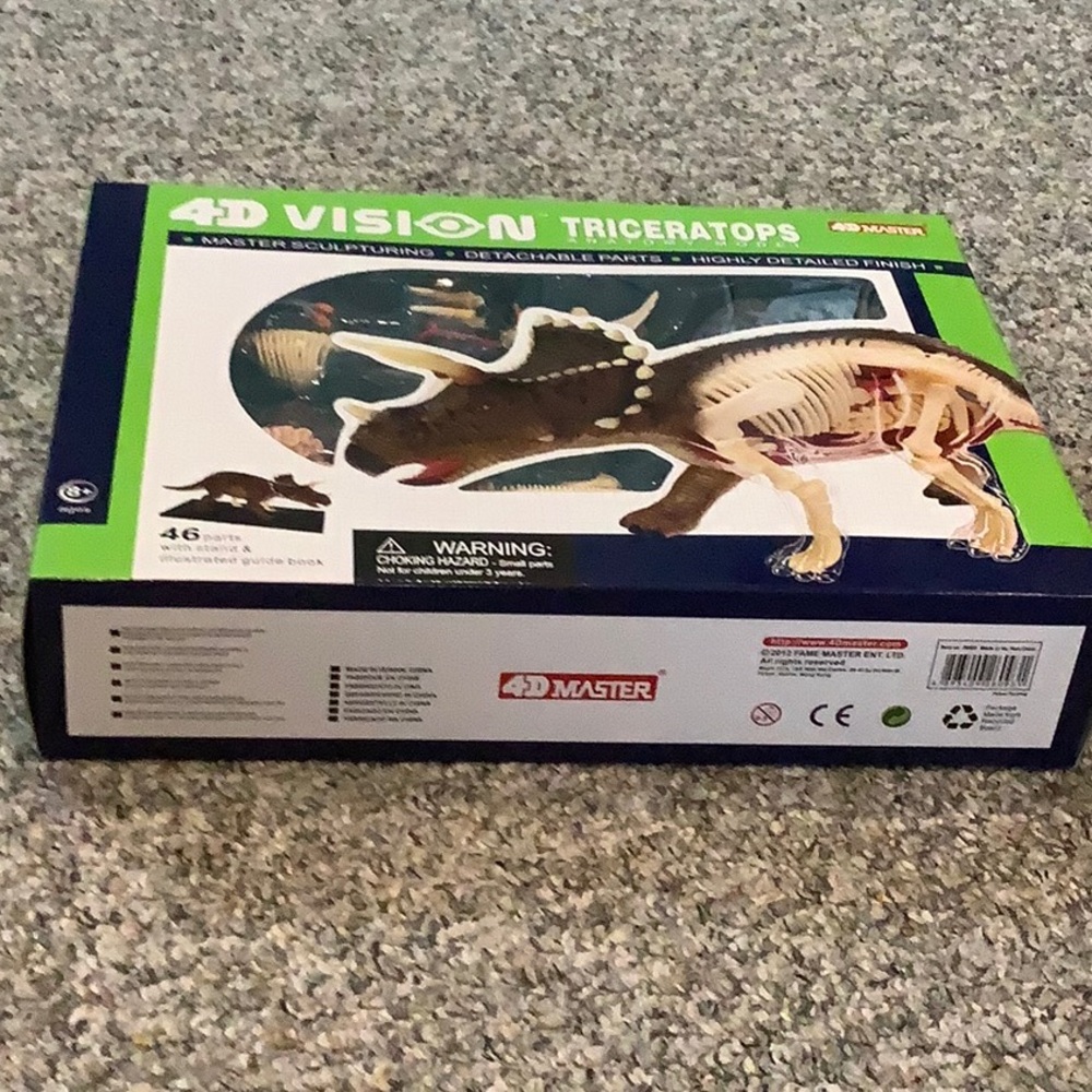 Triceratops Dinosaur Model Kit - Green and Brown